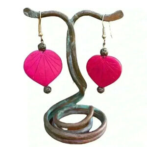 🌹2/$22🌹 Handmade hot pink red wood heart dangle earrings